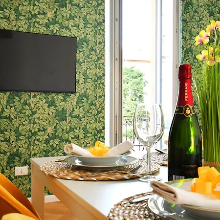 Cozy Center Apartman Como