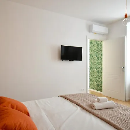 Cozy Center *