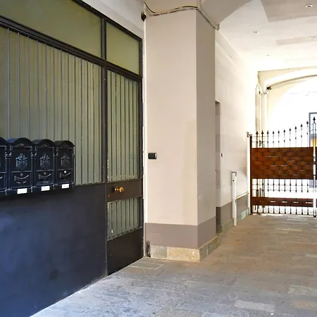 Cozy Center Apartment Como